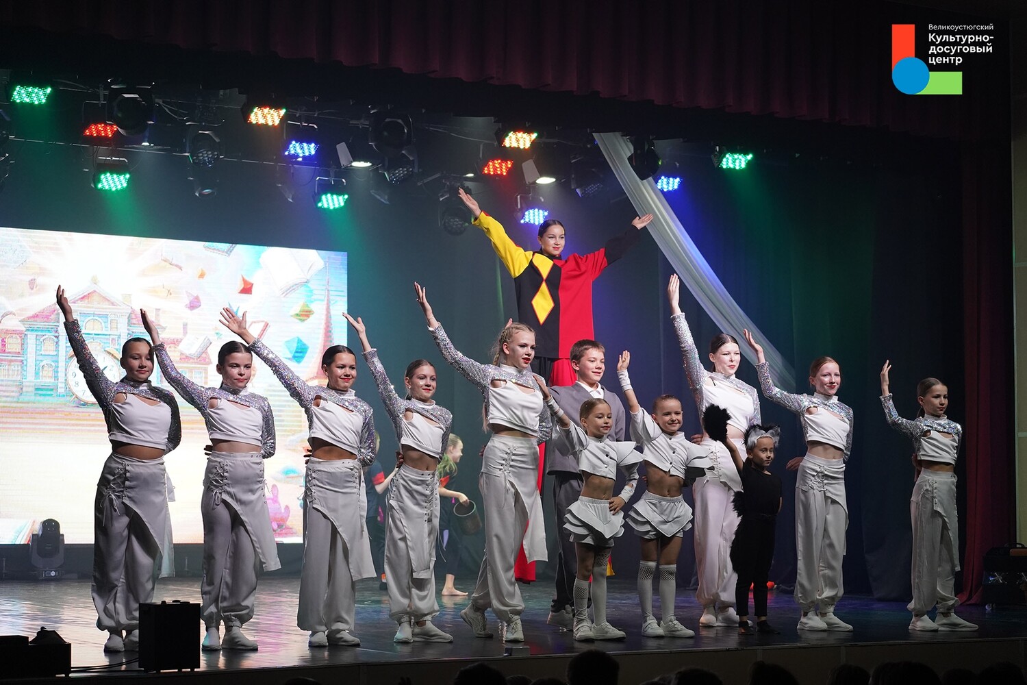 «Кураж» в свете софитов: сказка ожила!