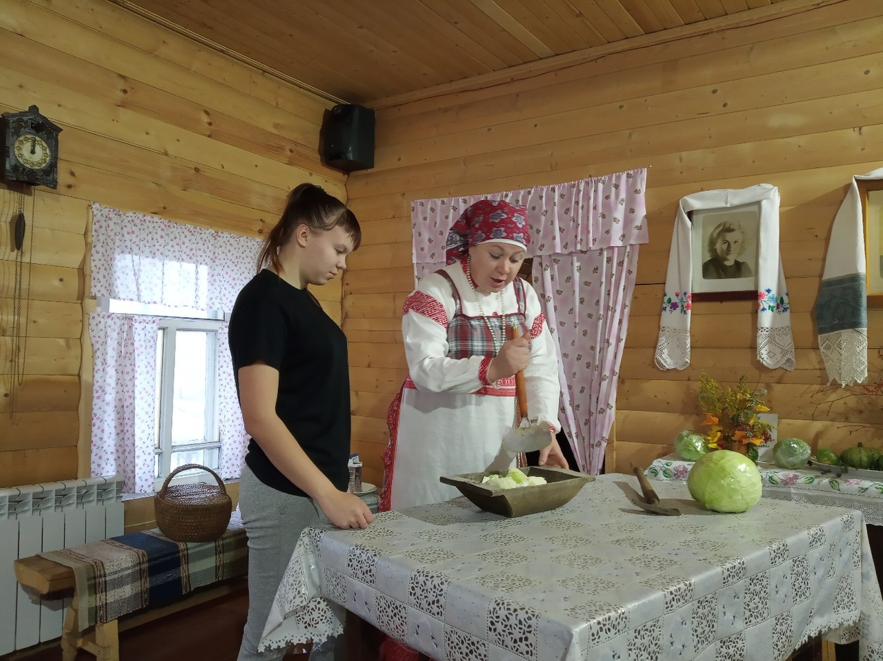 18 октября в Русской избе прошли Капустные вечерки.