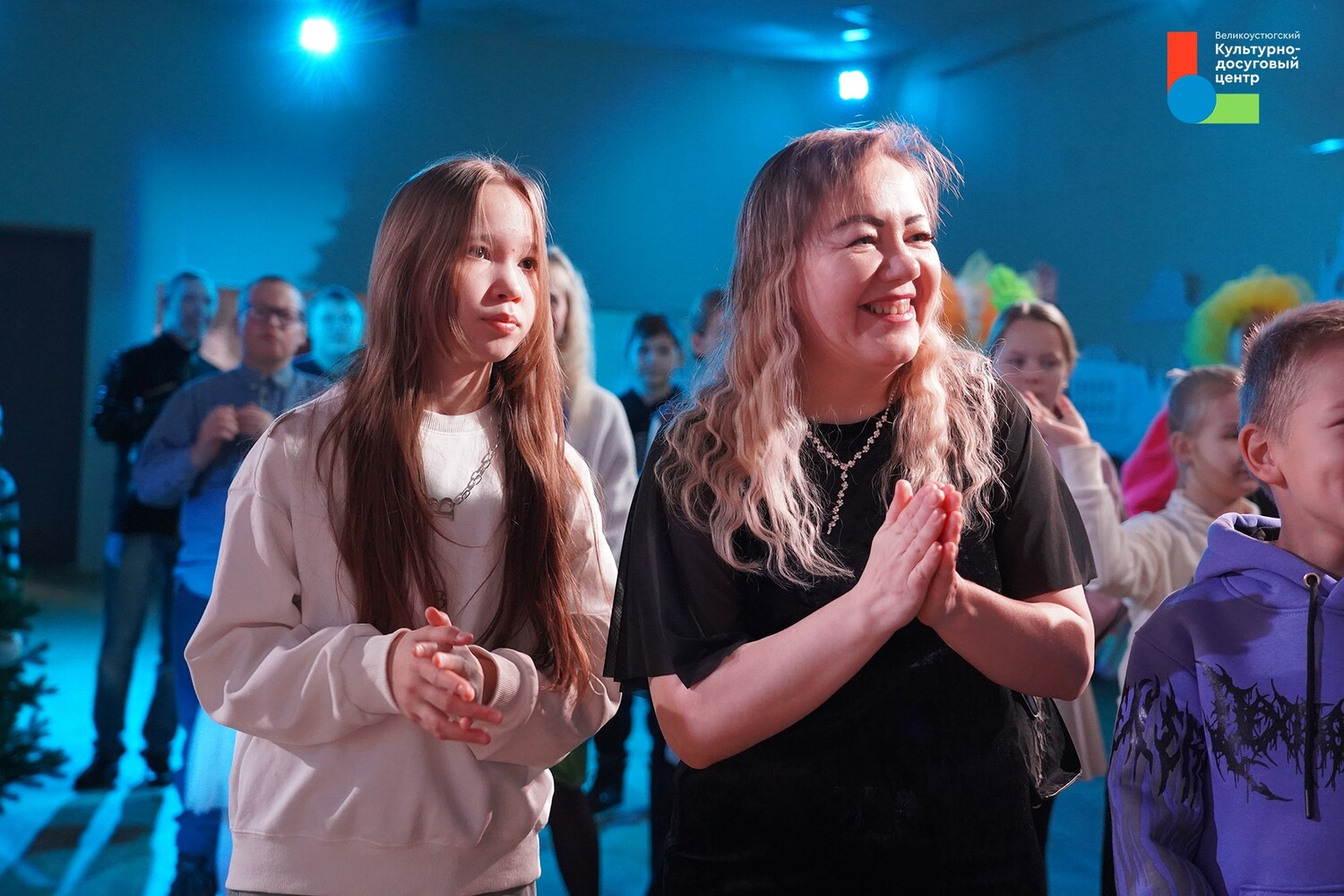 Социальная новогодняя ёлка 2025!